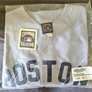 Boston Red Sox Cooperstown Collection Jersey, gray, size XL (new in package)